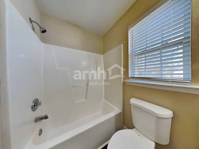 Building Photo - 4104 Devondale Ct