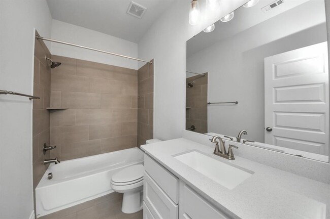Building Photo - 28907 Ridge Valley Ct