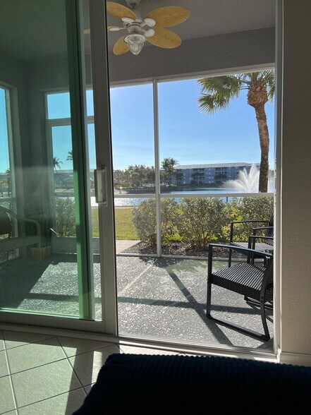 Building Photo - 16635 Lake Cir Dr