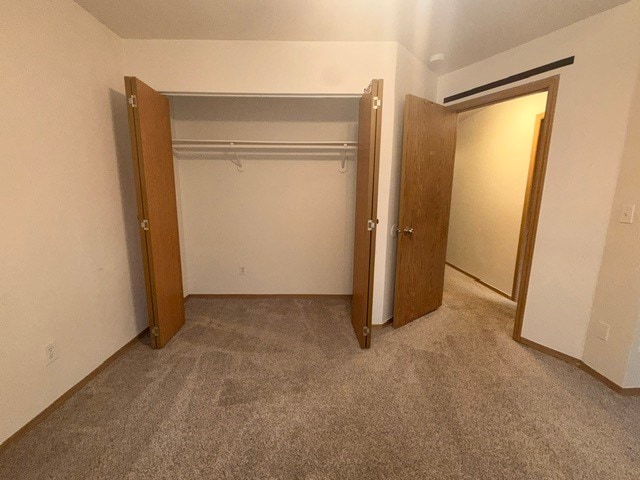 Closet - 8111 E 36th Ave