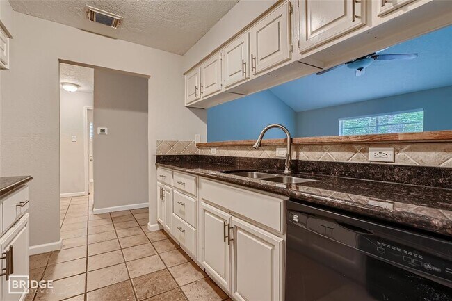 Building Photo - 3539 Willie Way