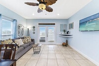 Building Photo - 1433 W Lagoon Ave