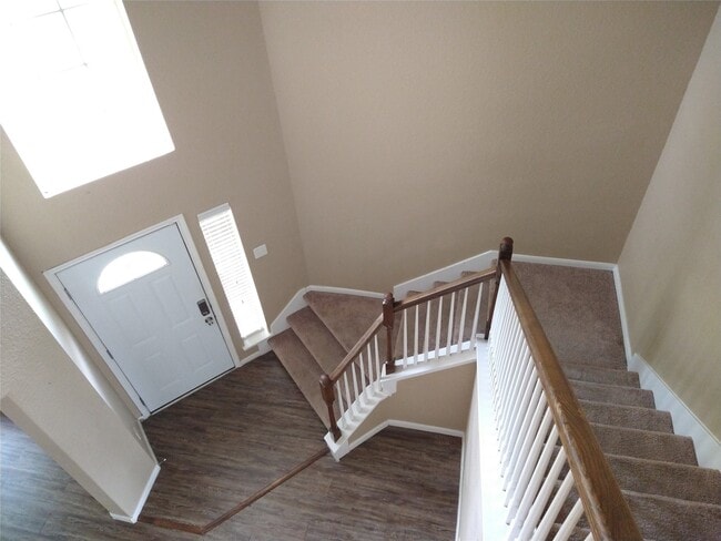 Building Photo - 2315 Thorn Berry Creek Ln
