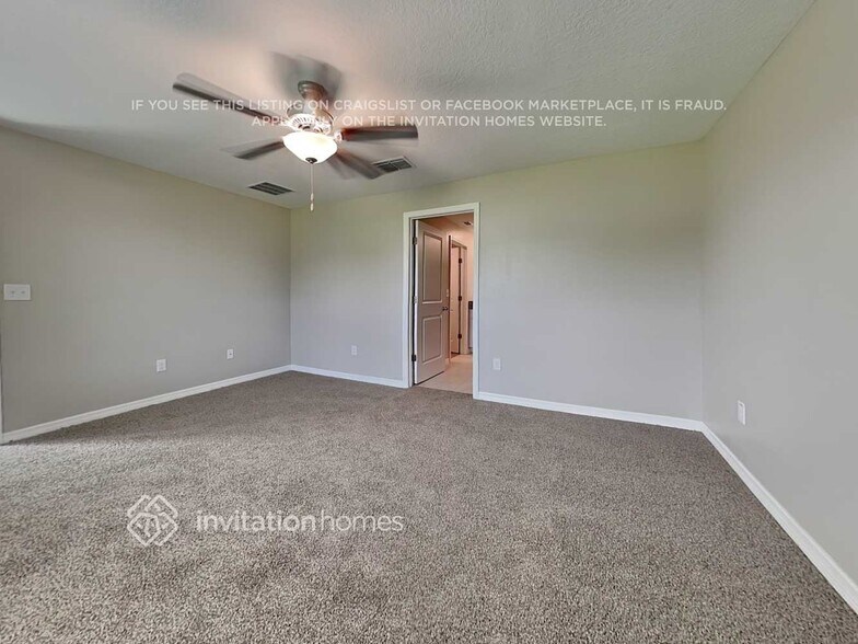 Building Photo - 2219 Jungle Dr