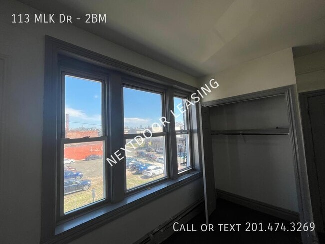 Building Photo - 113 M.L.K. Drive