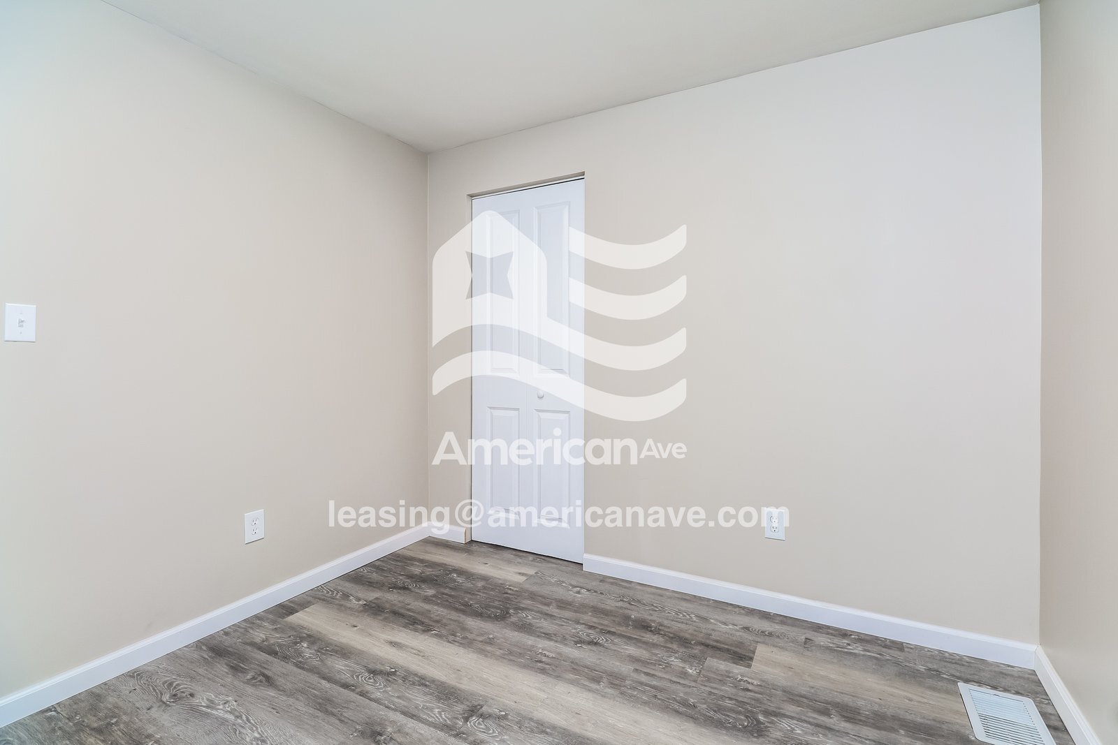 Building Photo - 235 Burton Ave