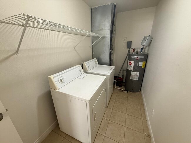 Building Photo - 7382 Noah Ct