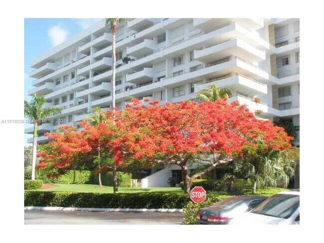 Building Photo - 199 Ocean Ln Dr