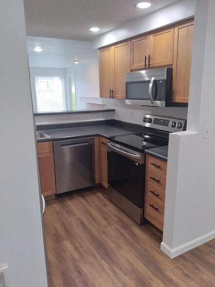 Building Photo - 26205 116th Ave SE