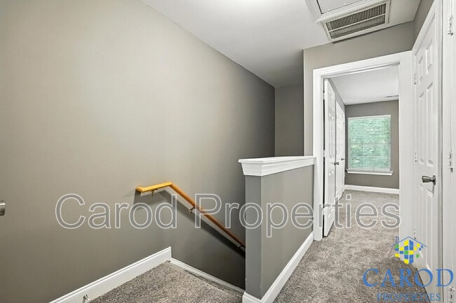 Building Photo - 2412 Ryerson Ct