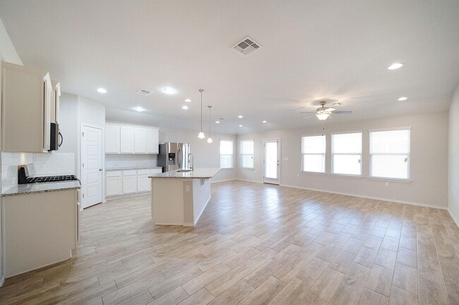 Building Photo - 7329 Sentry Path