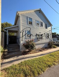 Building Photo - 1230 W Ruby Ave
