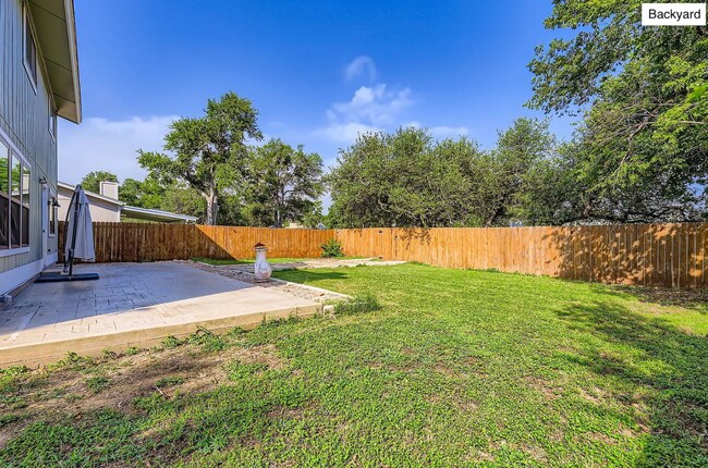Building Photo - 11426 Bristle Oak Trail