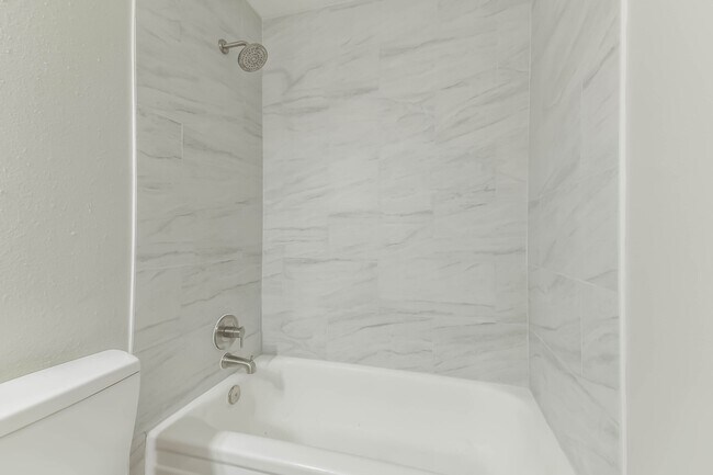 Building Photo - 11523 Early Mist Ct