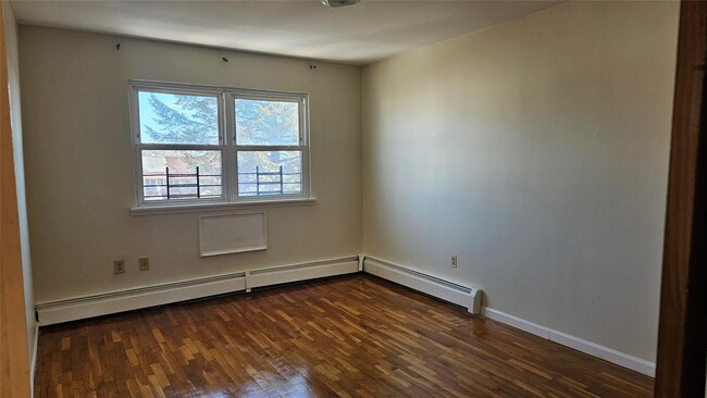 Building Photo - 3926 Seton Ave