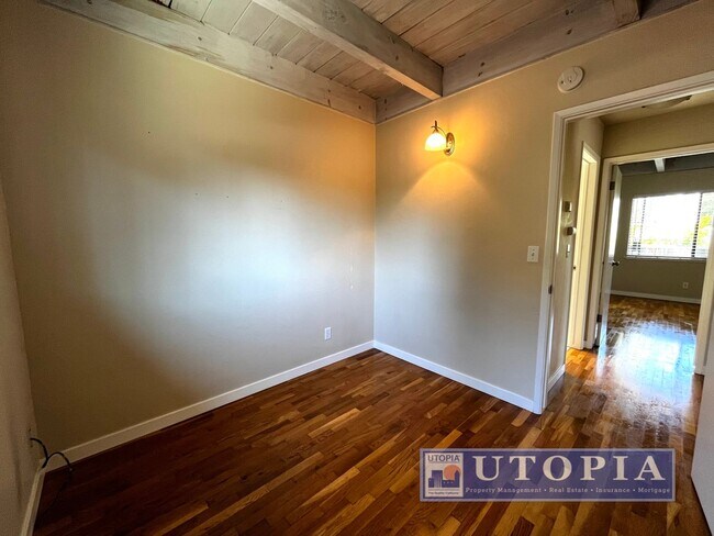 Building Photo - 416 Ocean View Ave