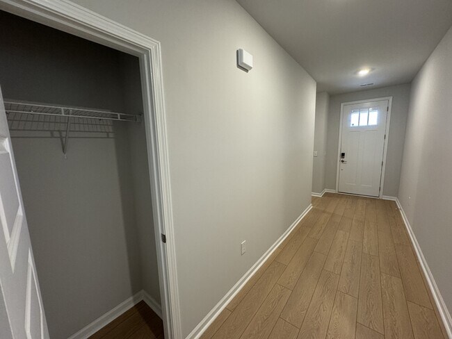 Building Photo - 229 Waylan Rdg Ln