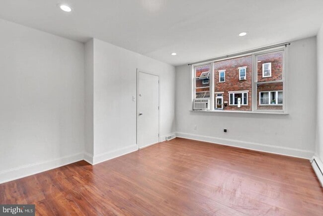 Building Photo - 1730 S 16th St