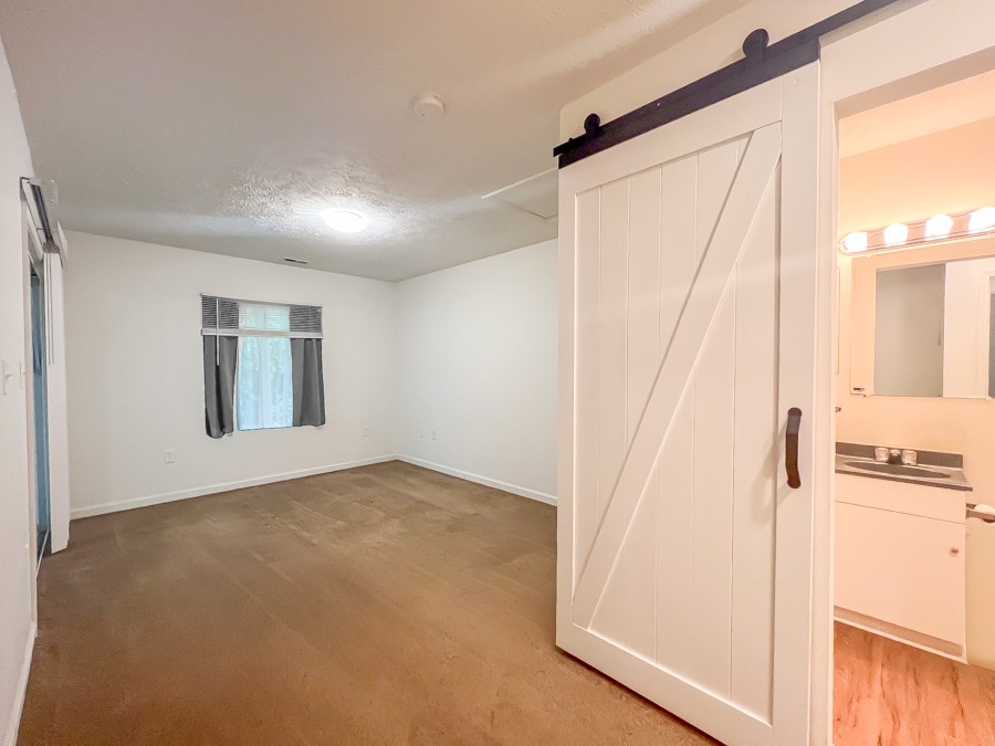 Building Photo - 34 Fox Hill Dr