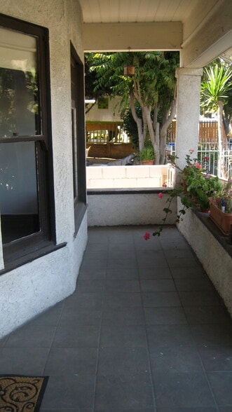 Front porch - 2523 Alta St