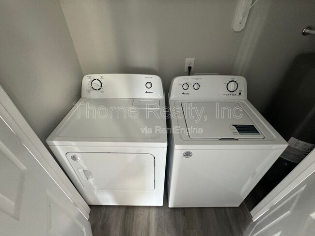 Building Photo - 2414 Heath Ln