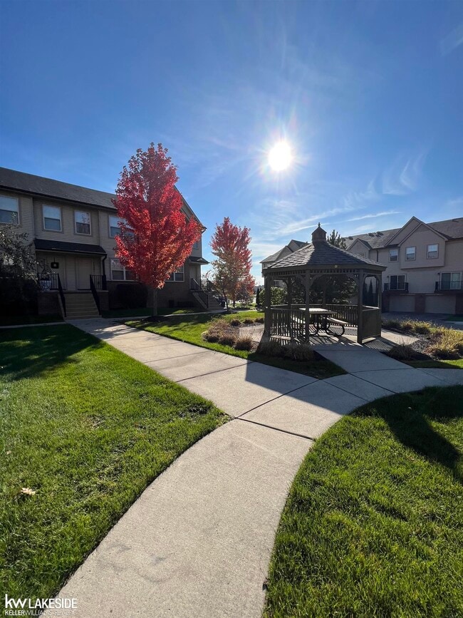 Building Photo - 11637 Squiers Blvd