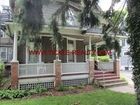 Building Photo - 174 N Goodman St