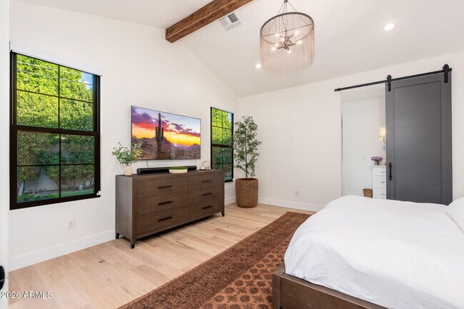 Building Photo - 4017 N 49th Pl