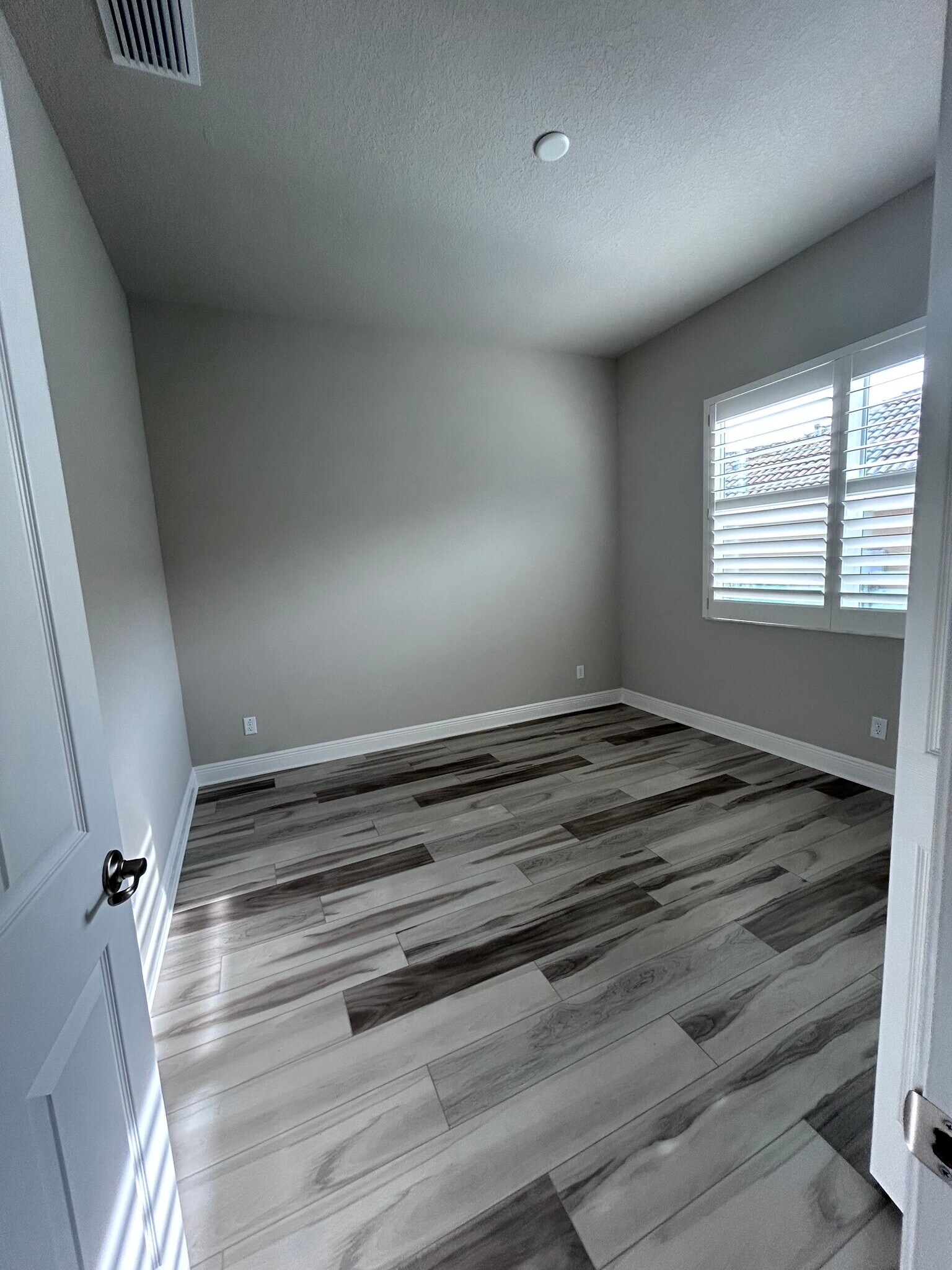 Building Photo - 1574 N Dimaggio Path