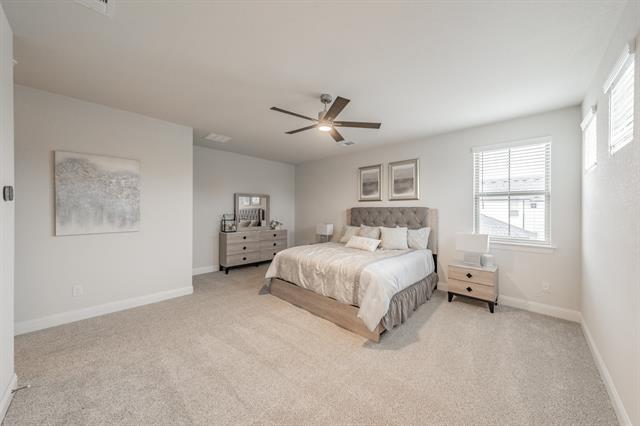 Building Photo - 9713 Thorncrown Ln