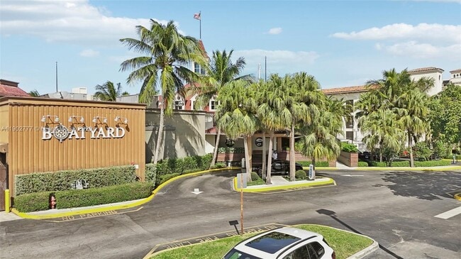 Building Photo - 1050 SE 15th St