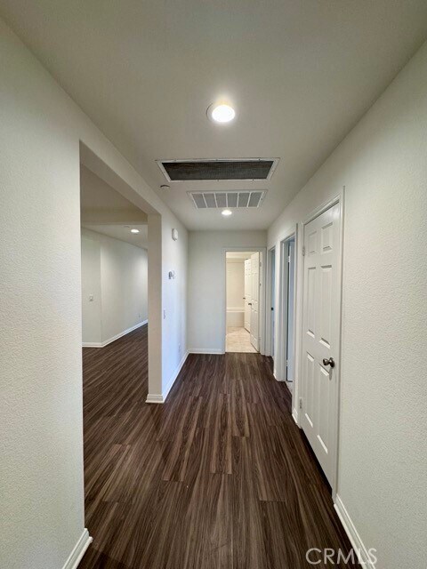 Building Photo - 32261 Wild West Ct