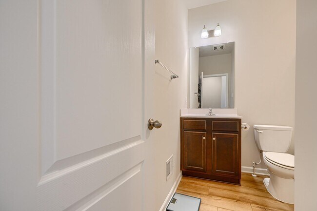 Building Photo - 1324 Ricketts Rd