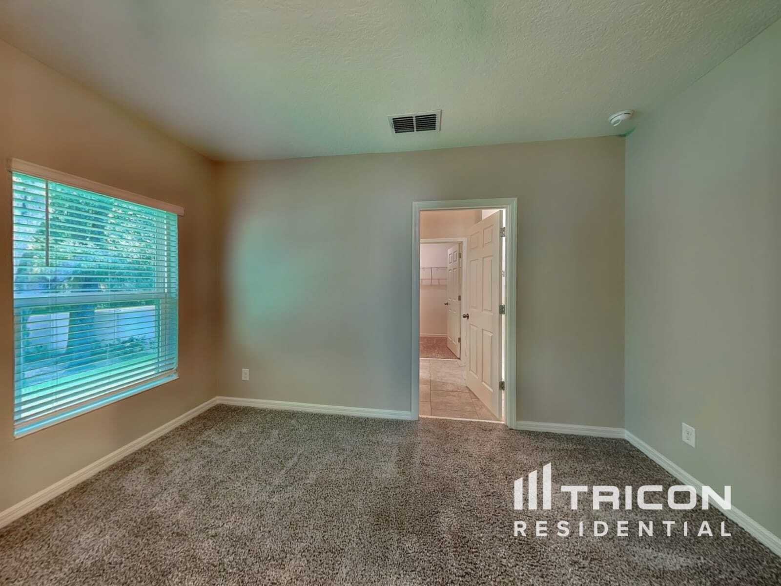 Building Photo - 34633 Salerno Cir