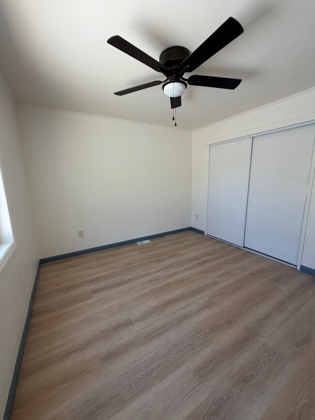 Building Photo - 11346 Violeta St