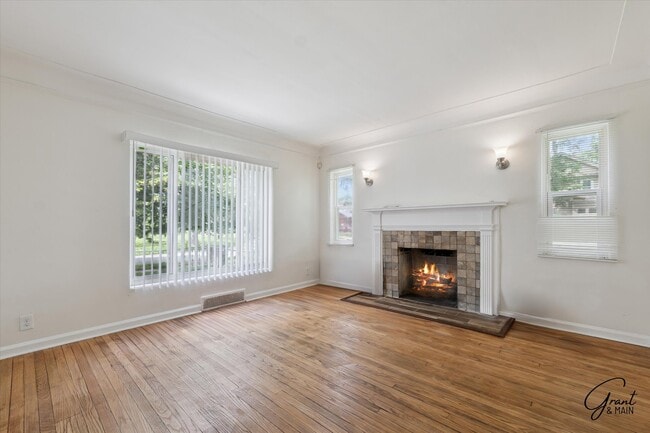 Building Photo - 12200 Cheyenne St