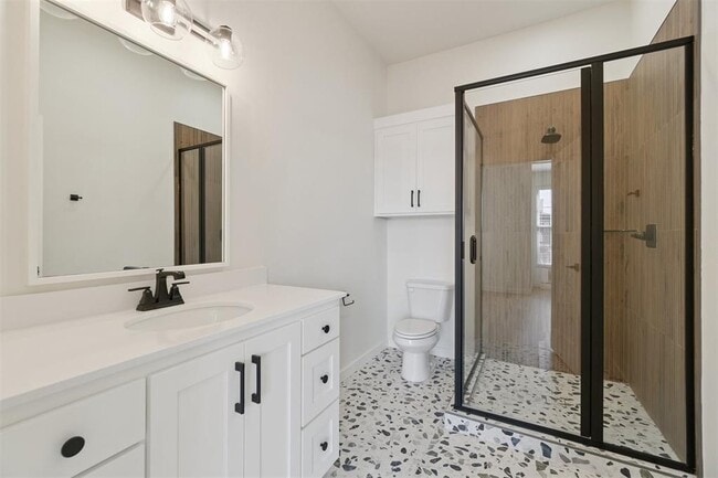 Building Photo - 18829 Selah Wy