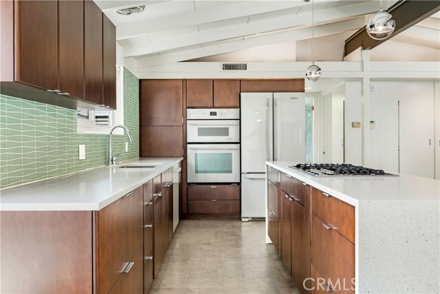 Building Photo - 3033 Volk Ave