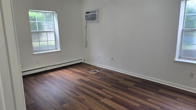 Building Photo - 18 Lexington Hills Rd