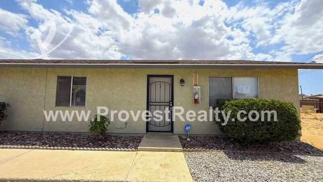 Building Photo - 13136 Navajo Rd