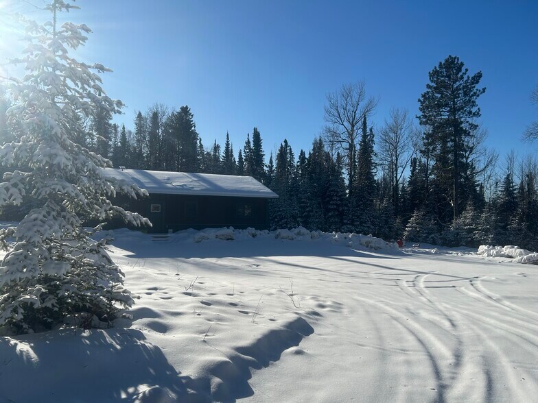 Building Photo - 9117 Nukala Rd