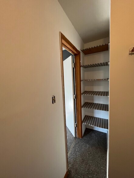 Building Photo - 2 Water Tower Rd