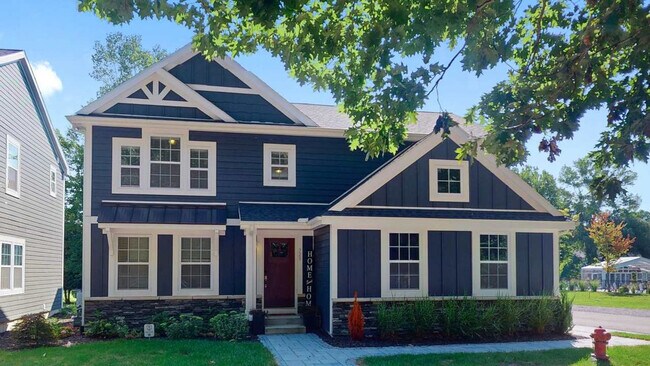 Building Photo - 720 Ravine Ln