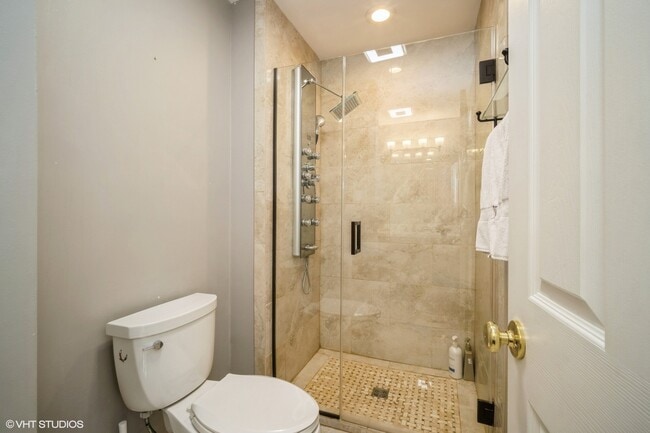 Building Photo - 4526 Concord Ln