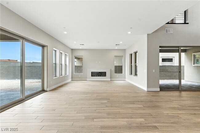 Building Photo - 5073 Slatestone St