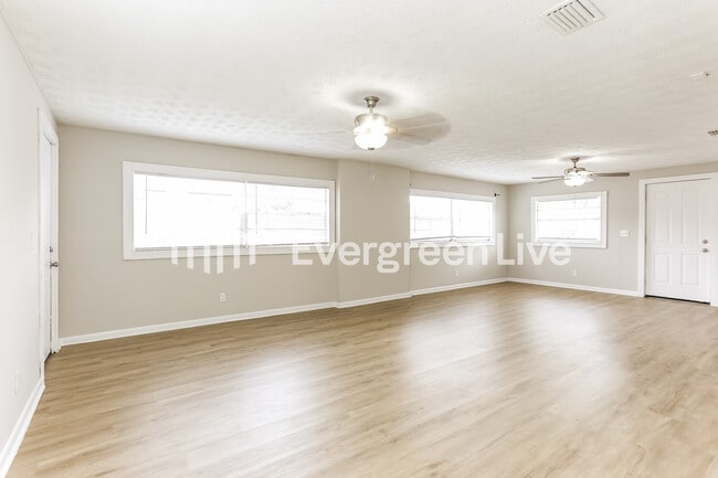 Building Photo - 7749 Arble Dr