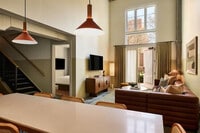 Building Photo - 6 Zubly St