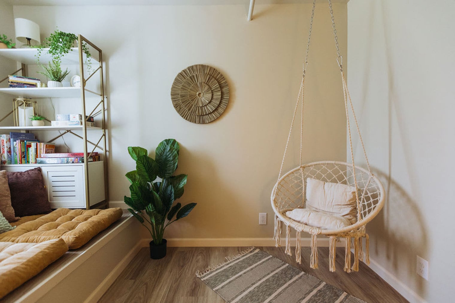 Building Photo - 308 Lamont St