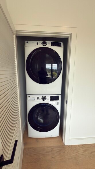 Building Photo - 50 Leo M Birmingham Pky