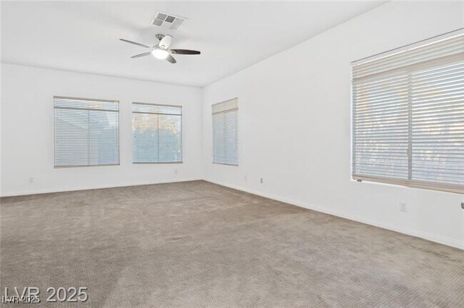 Building Photo - 4630 Laguna Vista St